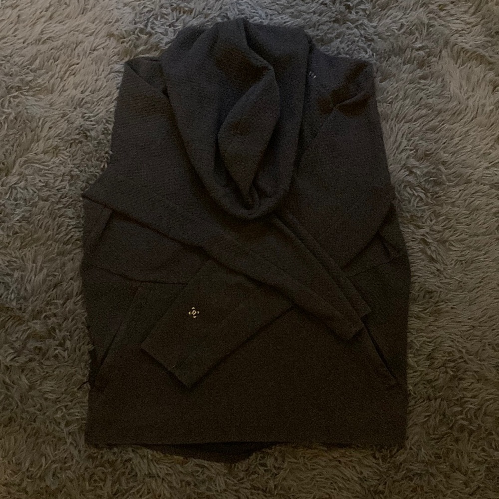 Lululemon medium sweatshirt